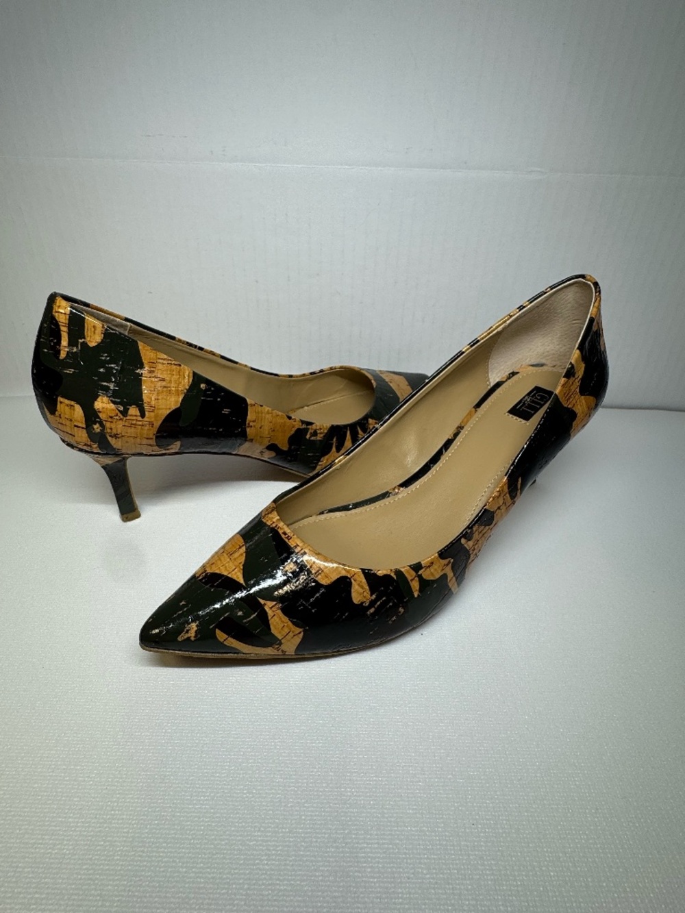 GILI Georgette Cork Print Pointed Toe Kitten Heel Pumps Size 8.5